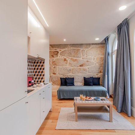 Sweet Studio Apartment W/ Big Balcony By Lovelystay Porto Zewnętrze zdjęcie