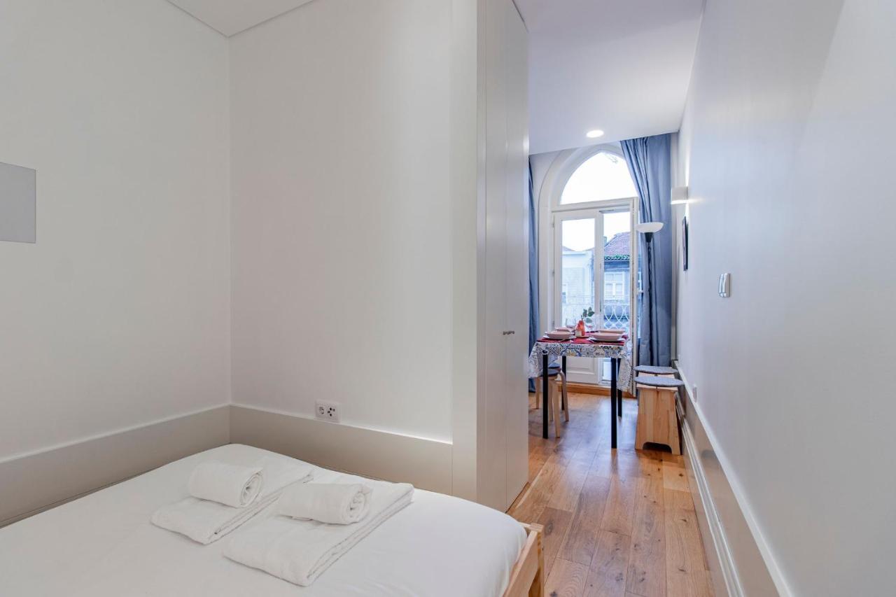Sweet Studio Apartment W/ Big Balcony By Lovelystay Porto Zewnętrze zdjęcie